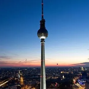 Daire Romantic Style Alexanderplatz Berlin