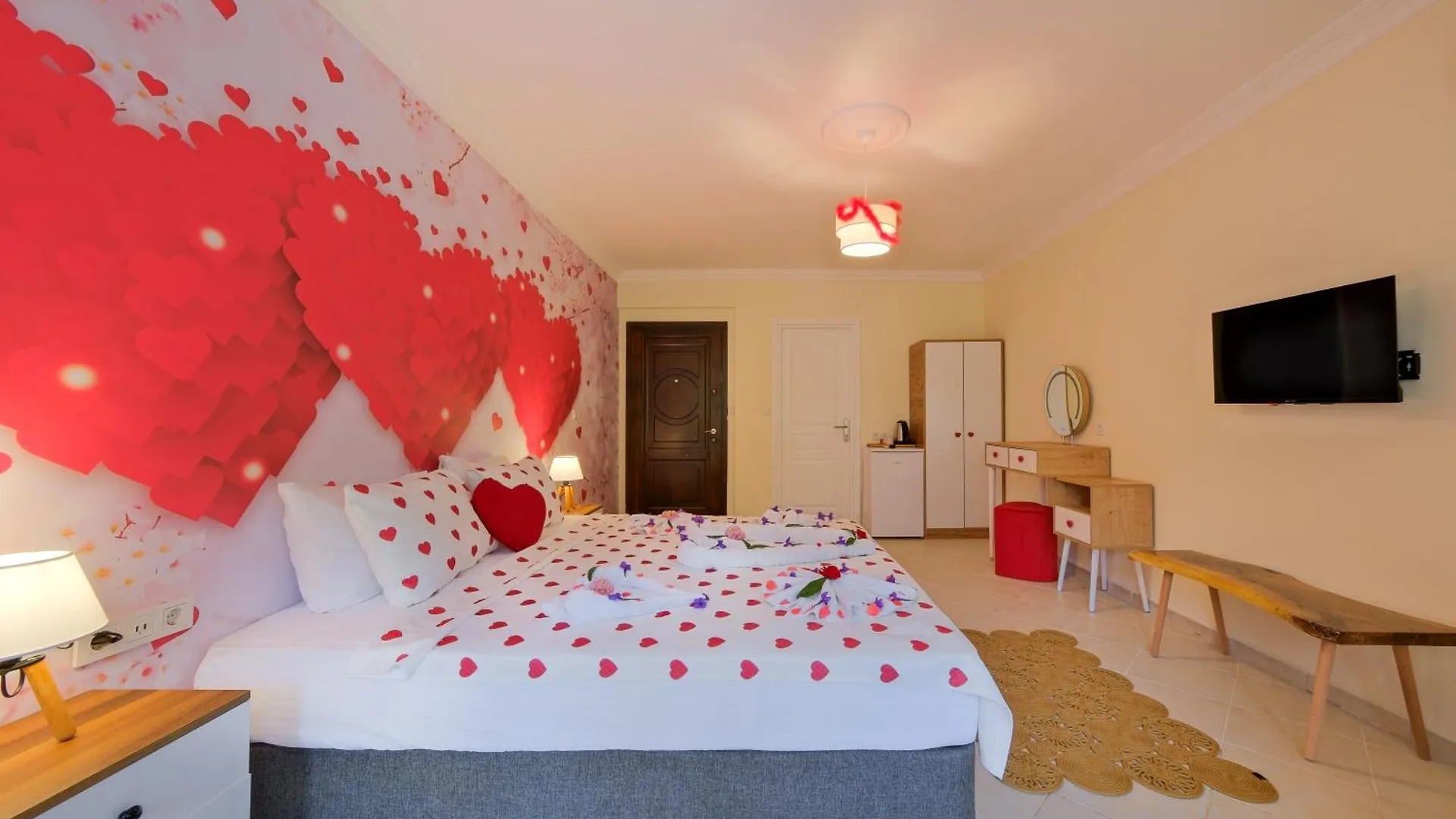 Larimar Suite Hotel Oludeniz